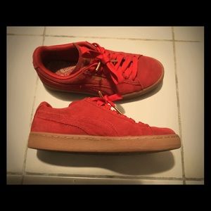 Puma suede cherry red sneakers
